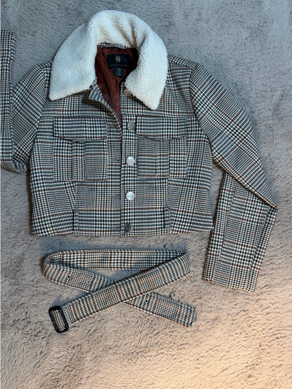 House of Harlow 1960 Cream-Sherpa Plaid Crop Jacket with Belt